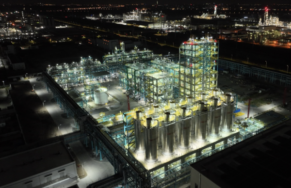 新能源专用聚烯烃特种材料在沪投产，推动高端新材料国产化